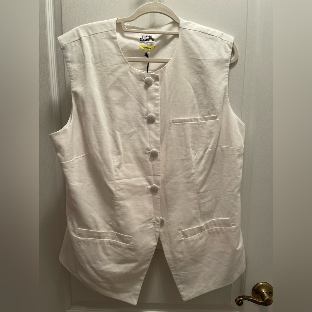 Future Collective (Jenee’Naylor) White Vest